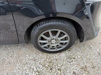 Toyota  7 ???? hybrid 2????automatic UBER ACCEPT XL