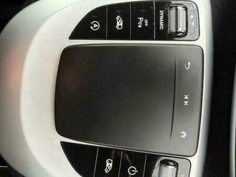 Toyota  7 ???? hybrid 2????automatic UBER ACCEPT XL