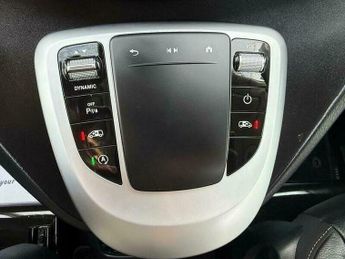 Toyota  7 ???? hybrid 2????automatic UBER ACCEPT XL