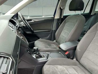 Volkswagen Tiguan 1.5 TSI EVO SEL DSG Euro 6 (s/s) 5dr