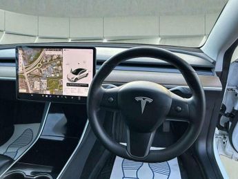 Tesla Model 3 Standard Range Plus Auto RWD 4dr