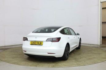 Tesla Model 3 Standard Range Plus Auto RWD 4dr