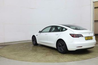Tesla Model 3 Standard Range Plus Auto RWD 4dr