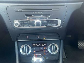 Audi Q3 2.0 TDI SE S Tronic quattro Euro 5 (s/s) 5dr