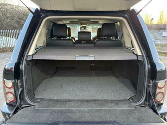 Land Rover Range Rover 4.4 TD V8 Vogue Auto 4WD Euro 5 5dr