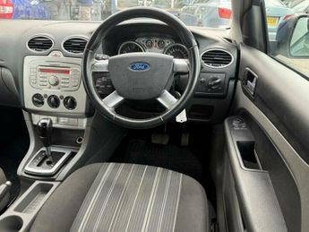 Ford Focus 1.6 Style 5dr