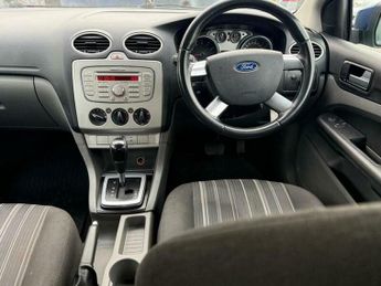 Ford Focus 1.6 Style 5dr