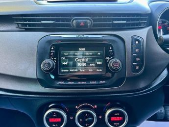 Alfa Romeo Giulietta JTDM-2 DISTINCTIVE