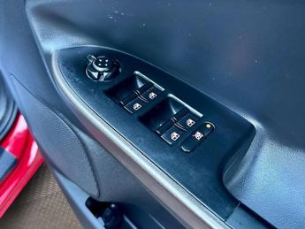 Alfa Romeo Giulietta JTDM-2 DISTINCTIVE