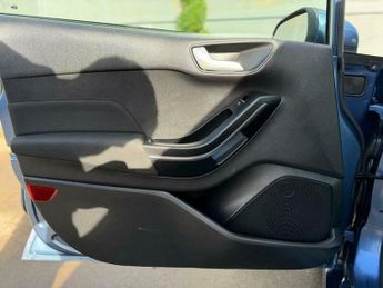 Ford Fiesta 1.0T EcoBoost ST-Line Auto Euro 6 (s/s) 5dr