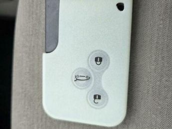 Renault Clio 1.6 VVT Privilege 5dr