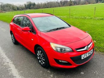 Vauxhall Astra 1.6 16V Exclusiv Sports Tourer Auto Euro 5 5dr