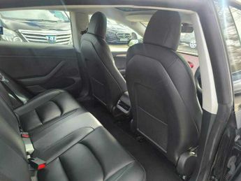 Tesla Model 3 MODEL 3