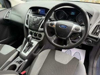 Ford Focus 1.6 Zetec Hatchback 5dr Petrol Powershift Euro 5 (125 ps)