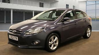 Ford Focus 1.6 Zetec Hatchback 5dr Petrol Powershift Euro 5 (125 ps)