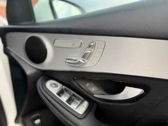 Mercedes-Benz C Class 2.1 GLC220d AMG Line (Premium) SUV 5dr Diesel G-Tronic 4MATIC Eu