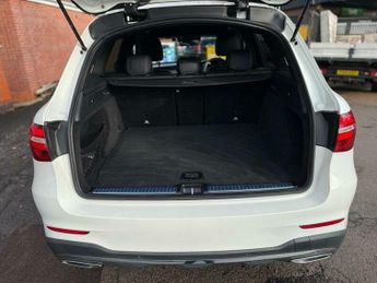 Mercedes-Benz C Class 2.1 GLC220d AMG Line (Premium) SUV 5dr Diesel G-Tronic 4MATIC Eu