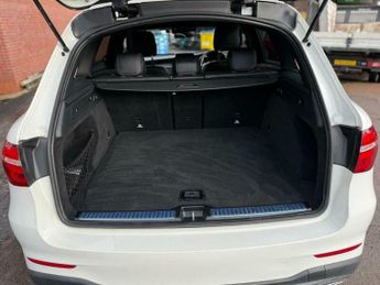 Mercedes-Benz C Class 2.1 GLC220d AMG Line (Premium) SUV 5dr Diesel G-Tronic 4MATIC Eu