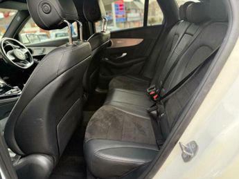 Mercedes-Benz C Class 2.1 GLC220d AMG Line (Premium) SUV 5dr Diesel G-Tronic 4MATIC Eu