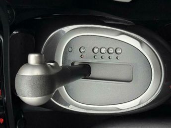 Nissan Juke 1.6 Bose Personal Edition SUV 5dr Petrol XTRON Euro 6 (112 ps)