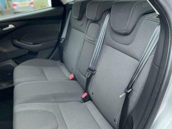 Ford Focus 1.0T EcoBoost Titanium Hatchback 5dr Petrol Manual Euro 5 (s/s) 