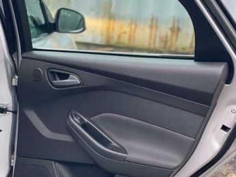 Ford Focus 1.0T EcoBoost Titanium Hatchback 5dr Petrol Manual Euro 5 (s/s) 