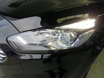 Ford S-Max TITANIUM ECOBLUE