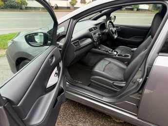 Nissan Leaf 40kWh N-Connecta Auto 5dr