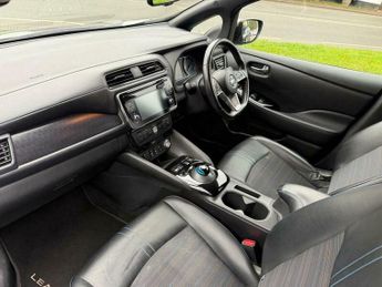 Nissan Leaf 40kWh N-Connecta Auto 5dr