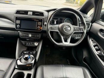 Nissan Leaf 40kWh N-Connecta Auto 5dr