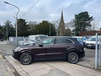 Porsche Cayenne V6 TIPTRONIC