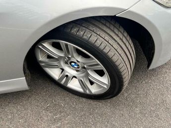 BMW 3 SERIES 2.0 318d M Sport Steptronic Euro 5 4dr