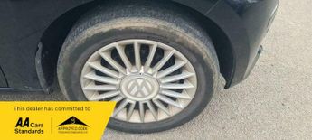 Volkswagen Up 1.0 High up! Hatchback 5dr Petrol ASG Euro 5 (75 ps)