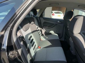 Ford Focus 1.6 Zetec 5dr