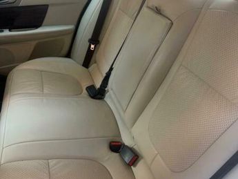 Jaguar XF 3.0d S V6 Portfolio Auto Euro 5 4dr