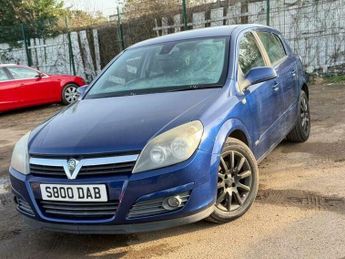 Vauxhall Astra 1.6i 16v Design Hatchback 5dr Petrol Easytronic (156 g/km, 103 b