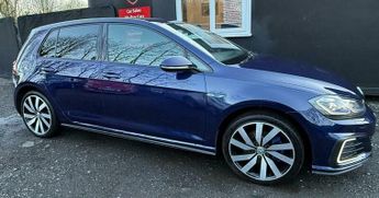 Volkswagen Golf 1.4 TSI 8.7kWh GTE Advance DSG Euro 6 (s/s) 5dr