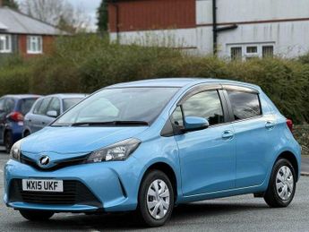 Toyota Yaris 1.0 VVT-i Icon CVT Euro 6 5dr