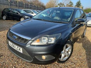 Ford Focus 1.6 Zetec 5dr