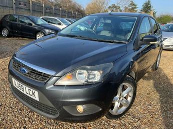 Ford Focus 1.6 Zetec 5dr
