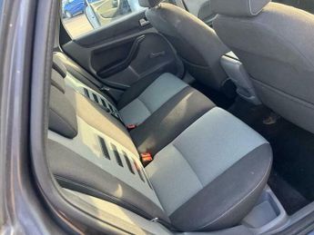 Ford Focus 1.6 Zetec 5dr
