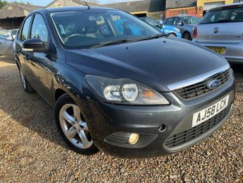 Ford Focus 1.6 Zetec 5dr