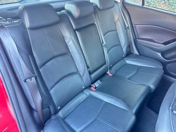 Mazda 3 2.0 SKYACTIV-G Sport Nav Hatchback 5dr Petrol Auto Euro 6 (s/s) 