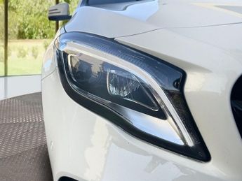 Mercedes GLA Class GLA 220 D 4MATIC AMG LINE PREMIUM PLUS