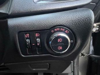 Vauxhall Astra 1.6 16v SE Auto Euro 5 5dr