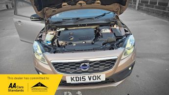 Volvo V40 D2 CROSS COUNTRY LUX