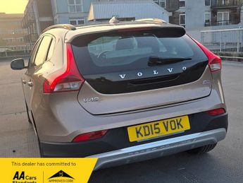 Volvo V40 D2 CROSS COUNTRY LUX