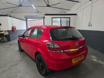 Vauxhall Astra 1.4i 16v Active 5dr