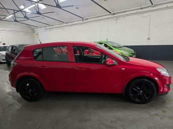 Vauxhall Astra 1.4i 16v Active 5dr