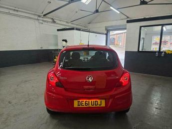 Vauxhall Corsa 1.4 16V Exclusiv Euro 5 3dr